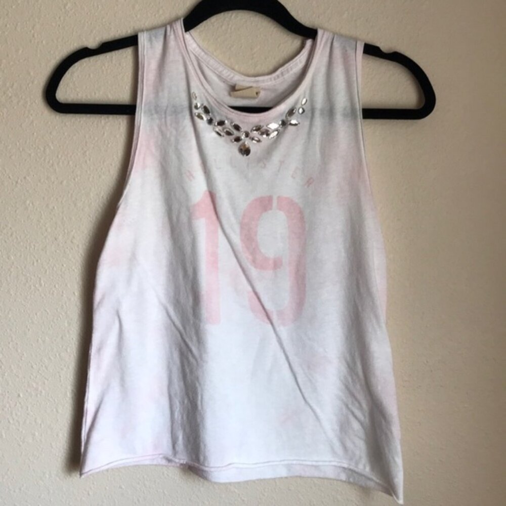 Hollister tank
